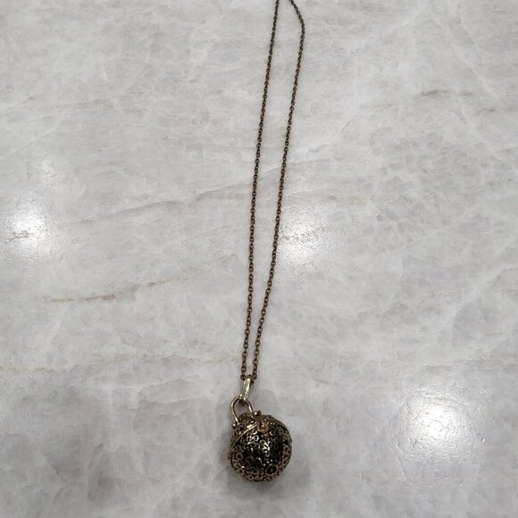Filigree Diffuser Necklace, Lava Stone - Picture 2 of 4
